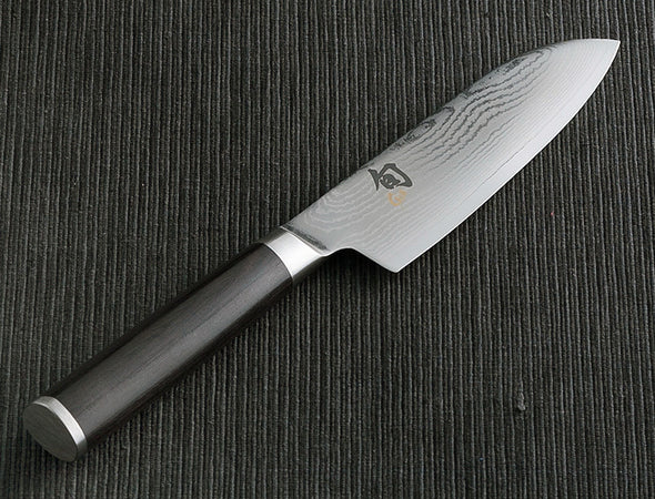 KAI Shun Classic Santoku Japanese Kitchen Knife 175mm 2