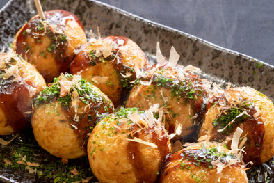 Become A ‘Home Party Boss’ With The All-Purpose Takoyaki Iron Plate