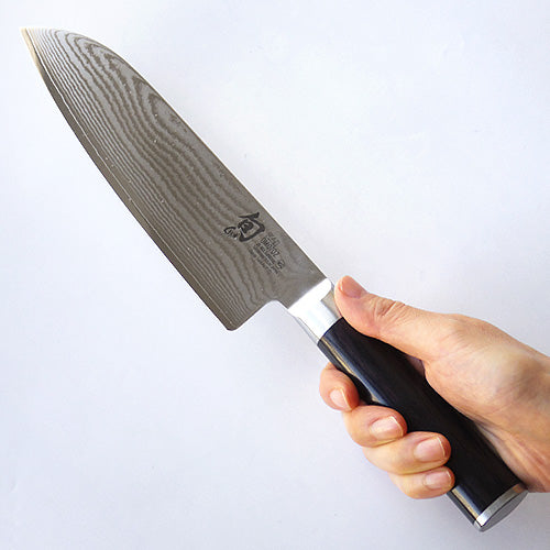 KAI Shun Classic Santoku Japanese Kitchen Knife 175mm  image