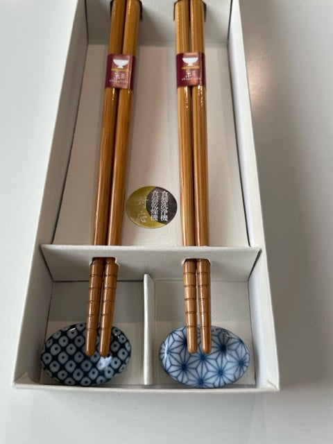 Bamboo Couple Chopsticks with Chopstick Rest